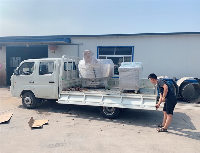 匯品600L可傾電加熱煮鍋、600雙室真空包裝機(jī)發(fā)貨安徽