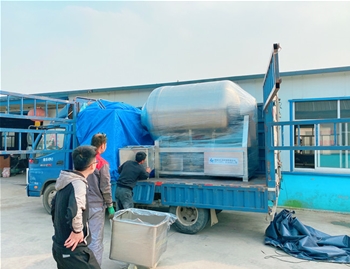 2000L變頻水冷泵真空滾揉機(jī)1臺，200L不銹鋼料車2臺，發(fā)貨河南周口