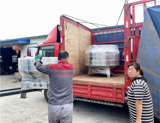 匯品700L電加熱夾層鍋、150L電加熱夾層鍋發(fā)往山西晉中