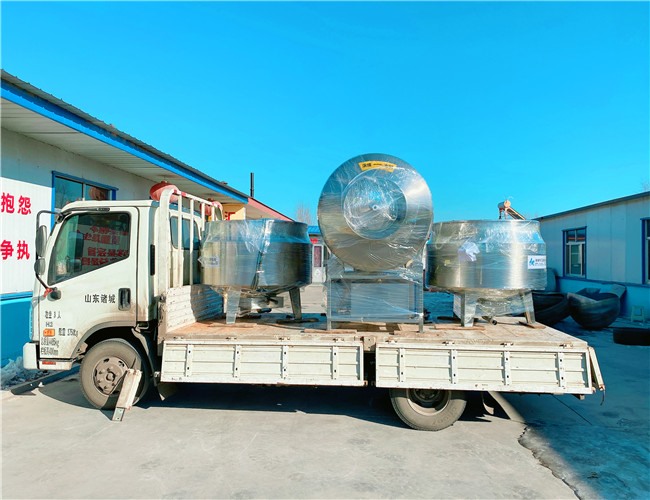 700L立式電加熱夾層鍋2臺，1200L真空滾揉機1臺，發貨河南