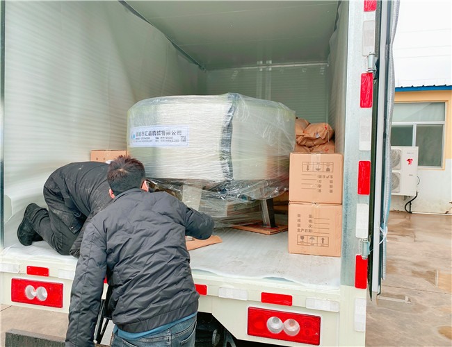 定制款立式電加熱夾層鍋發貨沈陽