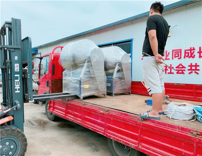 300L真空滾揉機2臺，發(fā)貨河南許昌